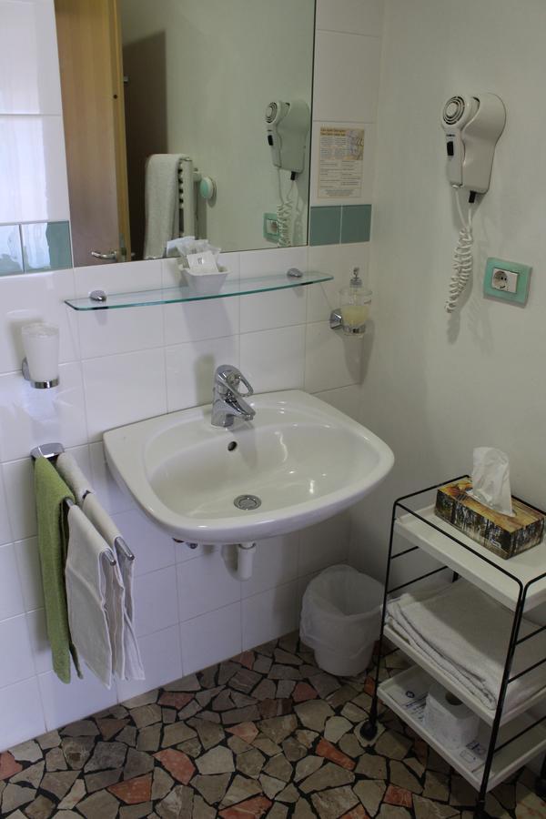 Garni Domus Mea Hotel Merano Kültér fotó